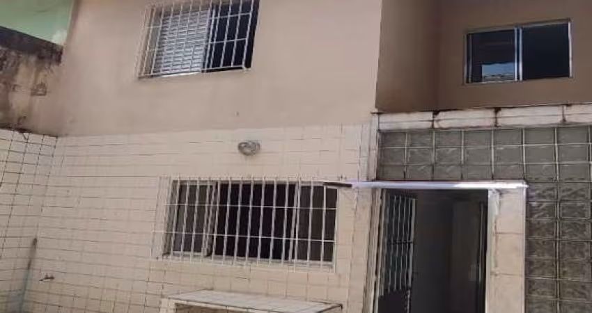 Excelente oportunidade: Casa à venda em São Paulo - SP, no Balneário São Francisco, 3 quartos, 2 banheiros, 2 vagas, 120m²!