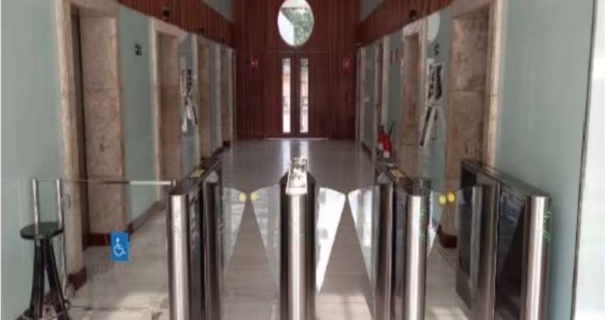 Sala Comercial de Alto Padrão no Brooklin Paulista, São Paulo - SP: 20 Vagas de Garagem e 559,89m² de Área!