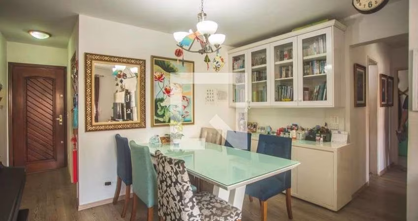 Apartamento à Venda - Saúde, 3 Quartos,  75 m2