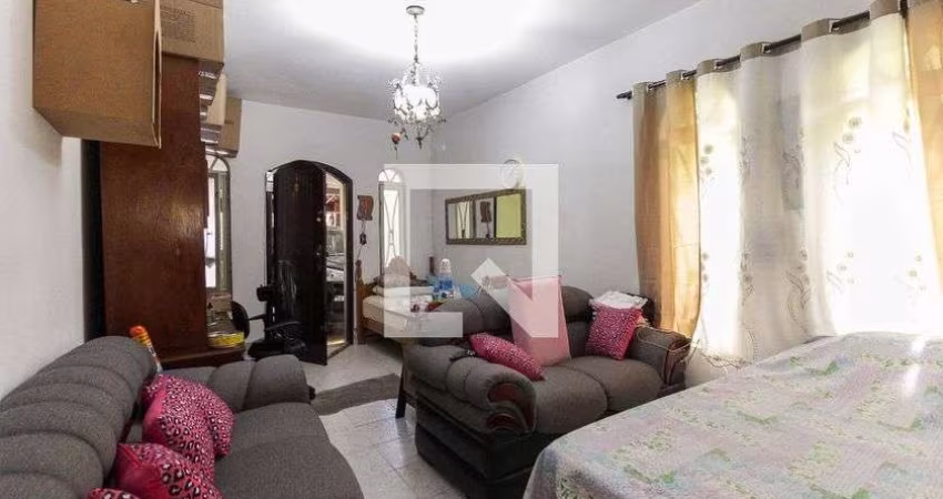 Casa à Venda - Vila Jacuí, 3 Quartos,  120 m2