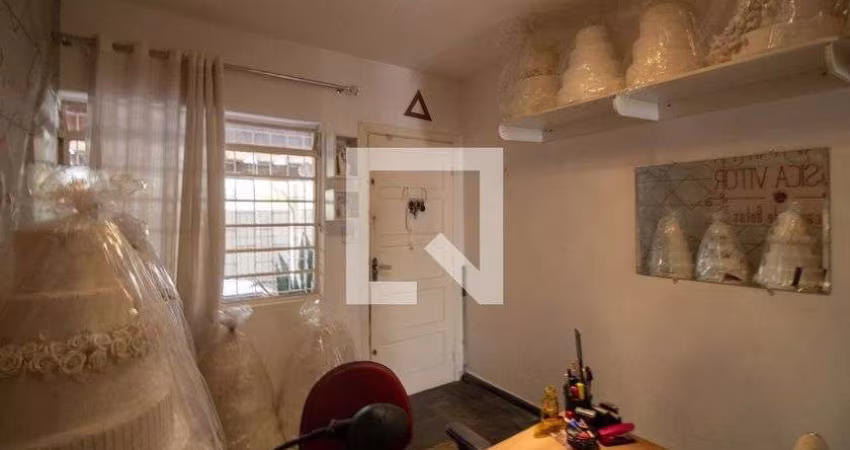 Casa à Venda - Campo Belo, 2 Quartos,  130 m2