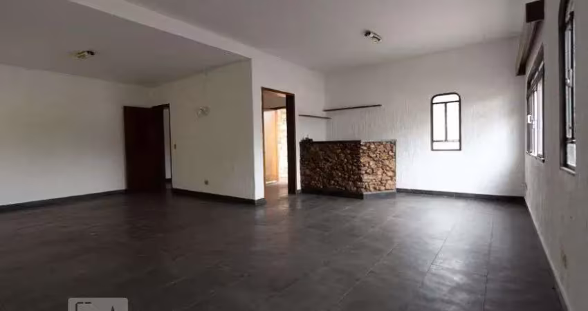 Casa à Venda - Jardim Éster Yolanda, 4 Quartos,  250 m2