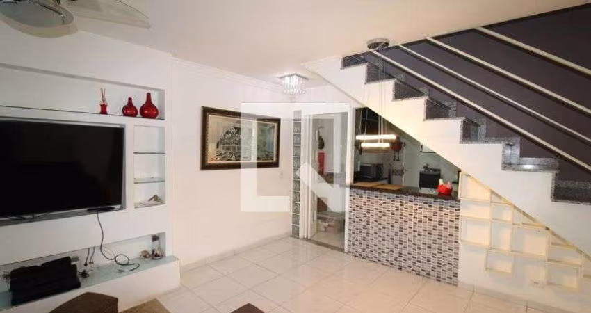 Casa à Venda - Água Fria, 3 Quartos,  137 m2