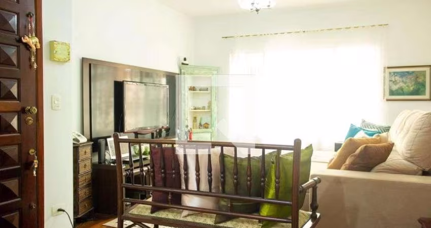 Casa à Venda - Jardim Marajoara , 3 Quartos,  179 m2