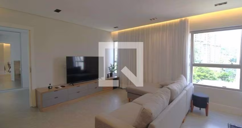 Apartamento à Venda - Campo Grande, 1 Quarto,  70 m2