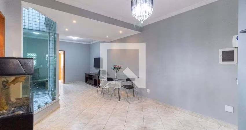 Casa à Venda - Bosque da Saúde, 3 Quartos,  160 m2