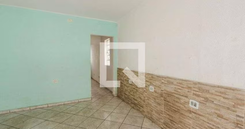 Casa à Venda - Água Fria, 3 Quartos,  75 m2