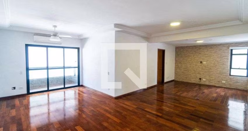 Apartamento à Venda - Chácara Inglesa, 3 Quartos,  138 m2