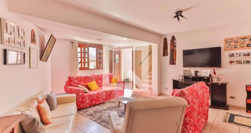 Casa à Venda - Jardim Éster Yolanda, 6 Quartos,  212 m2
