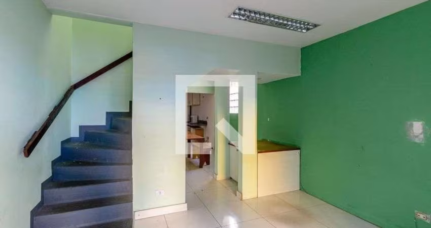 Casa à Venda - Santa Cecília, 2 Quartos,  120 m2