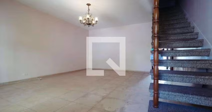 Casa à Venda - Aclimação, 3 Quartos,  120 m2