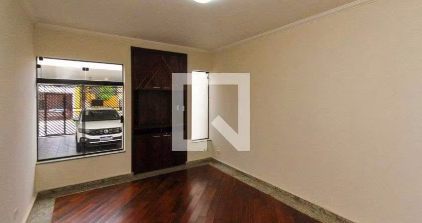 Casa à Venda - Vila Prudente, 3 Quartos,  182 m2