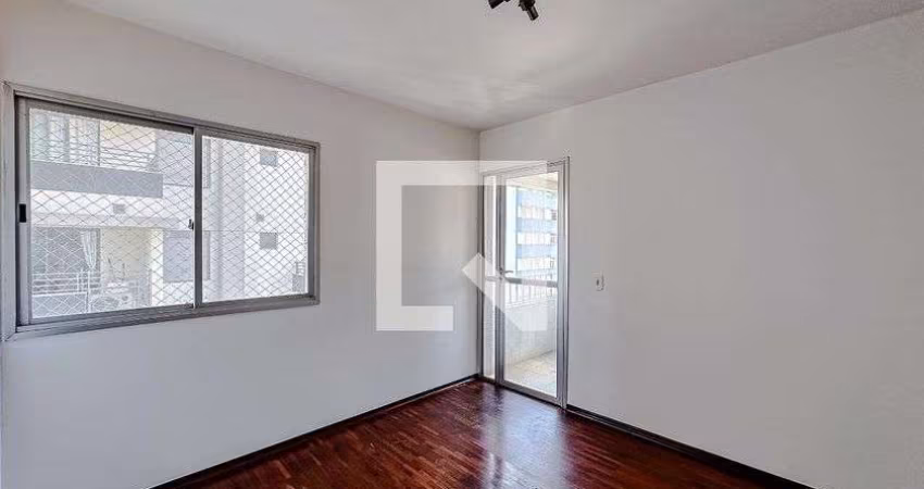 Apartamento à Venda - Vila Mariana, 2 Quartos,  70 m2