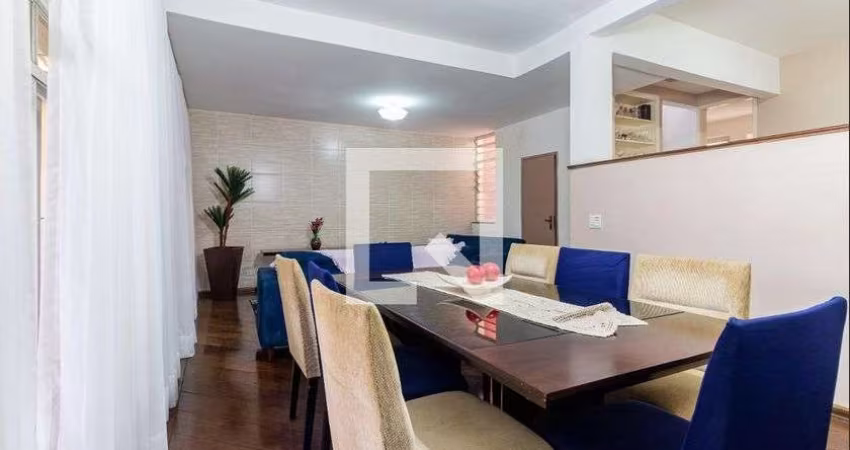 Casa à Venda - Jardim Marajoara , 4 Quartos,  240 m2