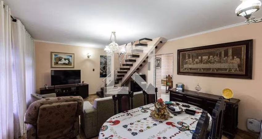 Casa à Venda - Jardim Anália Franco, 3 Quartos,  220 m2