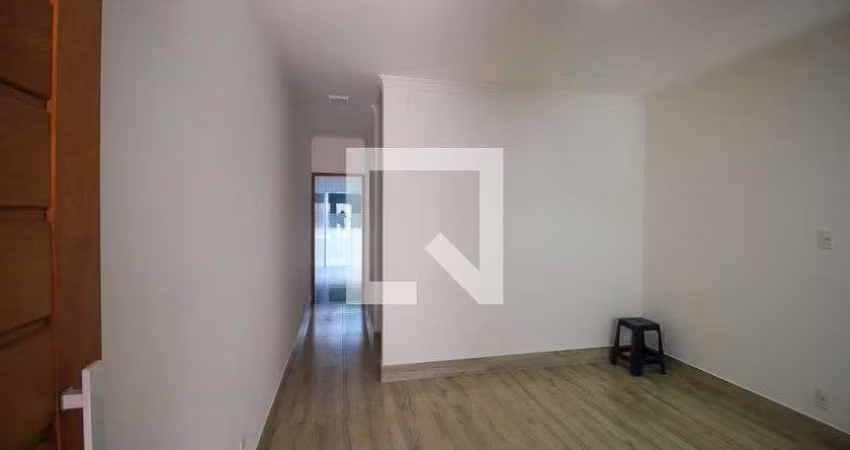Casa à Venda - Vila Santa Clara, 3 Quartos,  120 m2