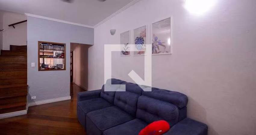 Casa à Venda - Vila Liviero, 4 Quartos,  163 m2