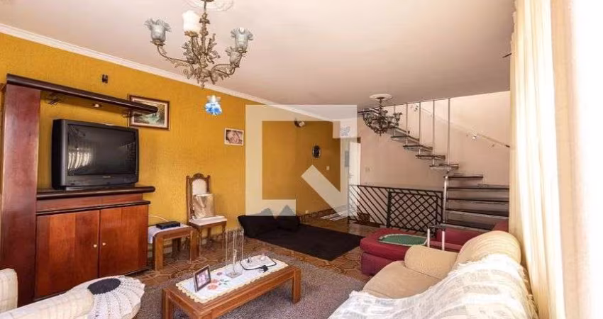 Casa à Venda - Vila Carrão, 4 Quartos,  225 m2