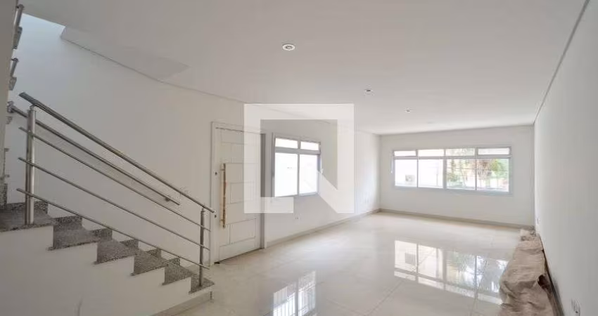 Casa à Venda - Saúde, 3 Quartos,  130 m2