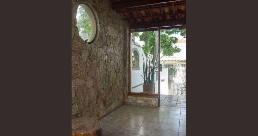 Casa à Venda - Jardim Marajoara , 3 Quartos,  176 m2