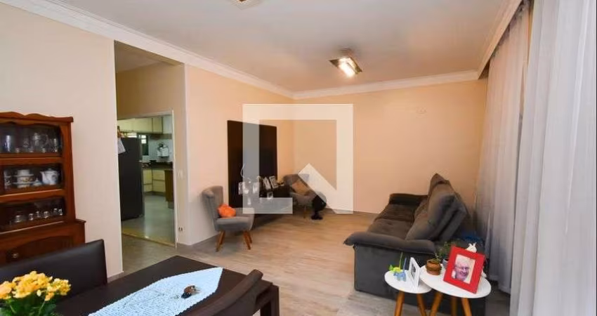 Casa à Venda - Vila Gustavo, 4 Quartos,  200 m2