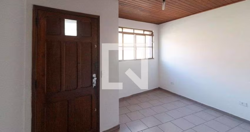 Casa à Venda - Ipiranga, 2 Quartos,  50 m2
