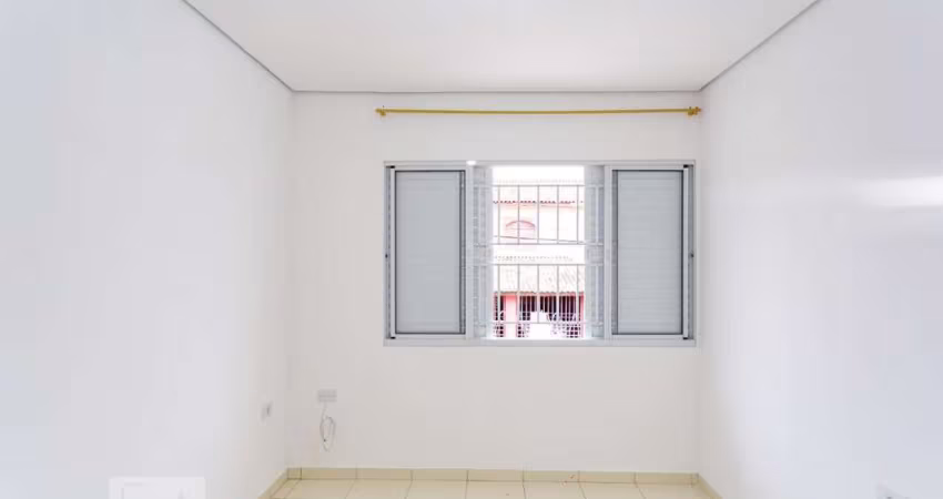 Casa à Venda - Jardim Éster Yolanda, 1 Quarto,  20 m2