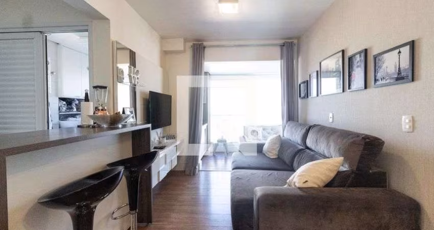 Apartamento à Venda - Água Fria, 2 Quartos,  65 m2