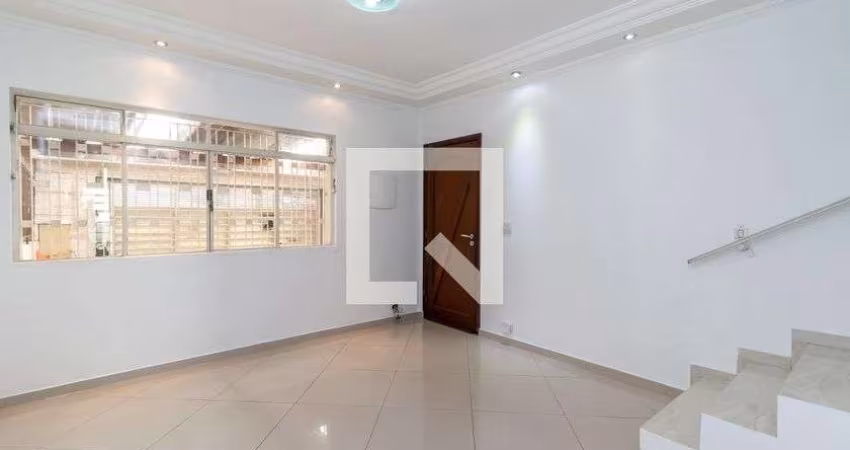 Casa à Venda - Água Fria, 2 Quartos,  250 m2