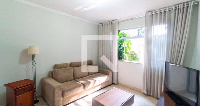 Casa à Venda - Chácara Inglesa, 2 Quartos,  105 m2