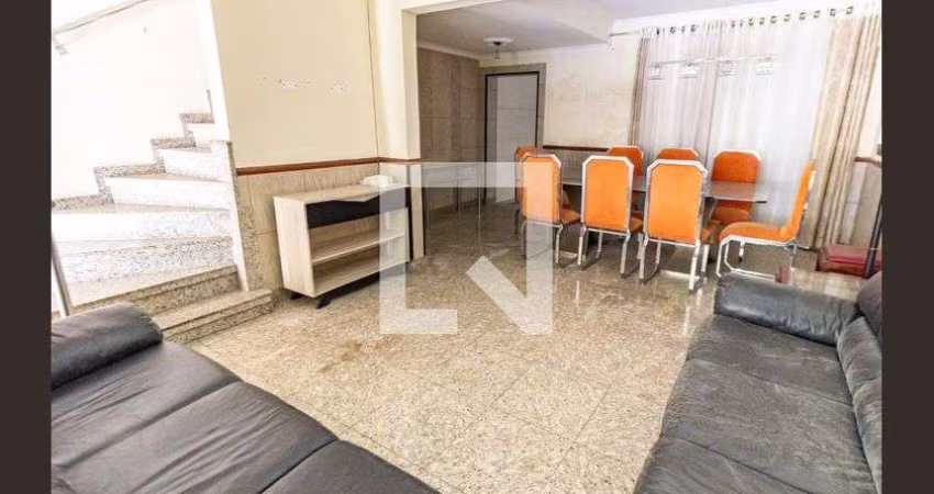 Casa à Venda - Jardim Anália Franco, 3 Quartos,  200 m2