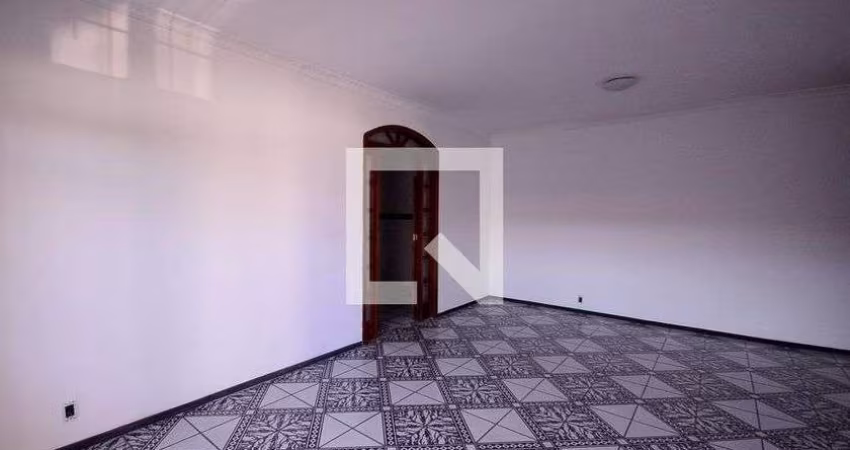 Casa à Venda - Vila das Mercês, 2 Quartos,  173 m2