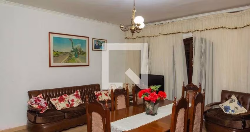 Casa à Venda - Ermelino Matarazzo, 4 Quartos,  186 m2