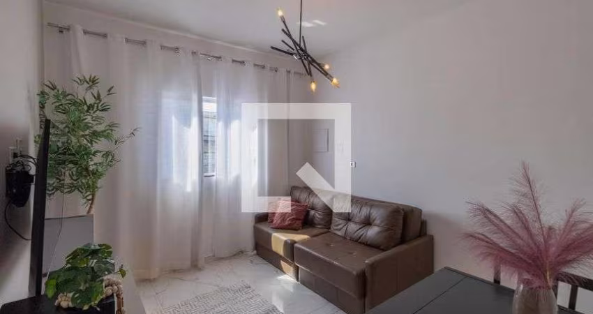 Casa à Venda - Vila Ré, 2 Quartos,  110 m2