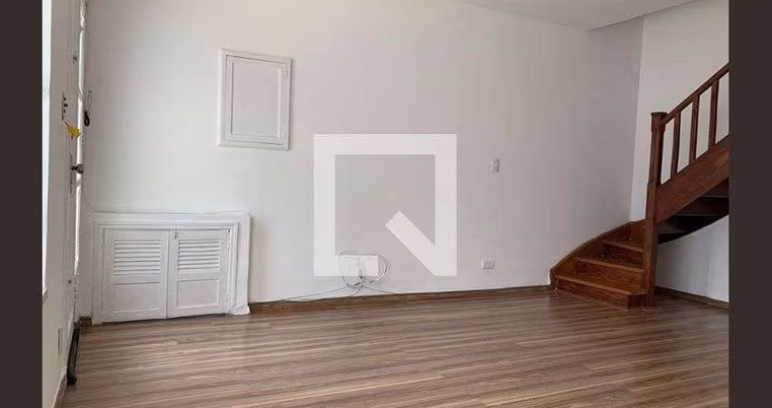 Casa à Venda - Vila Olímpia, 2 Quartos,  110 m2