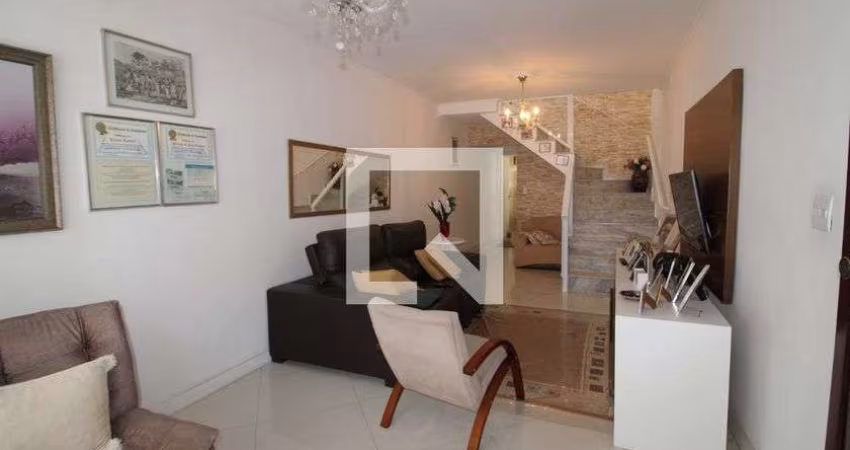 Casa à Venda - Água Fria, 4 Quartos,  180 m2