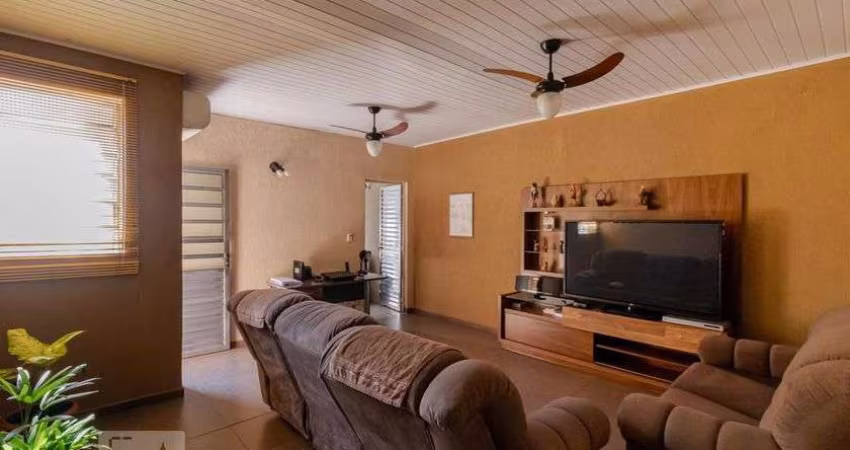 Casa à Venda - Ipiranga, 3 Quartos,  256 m2