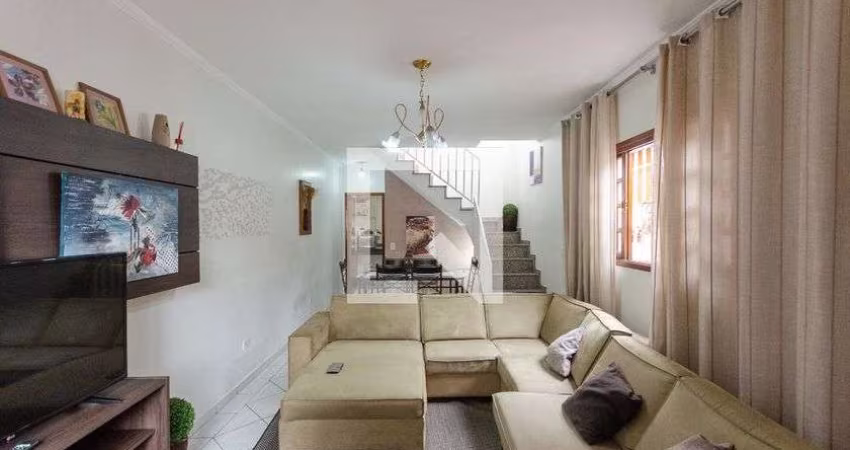 Casa à Venda - Jardim Peri, 4 Quartos,  150 m2