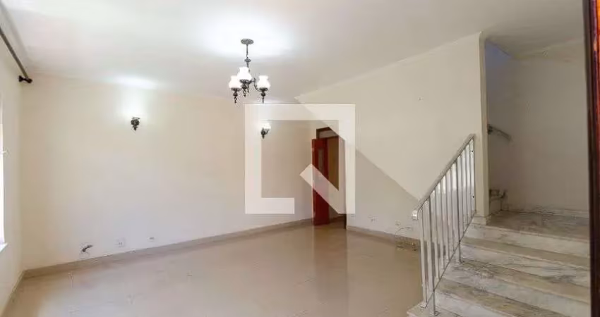 Casa à Venda - Piqueri, 5 Quartos,  200 m2