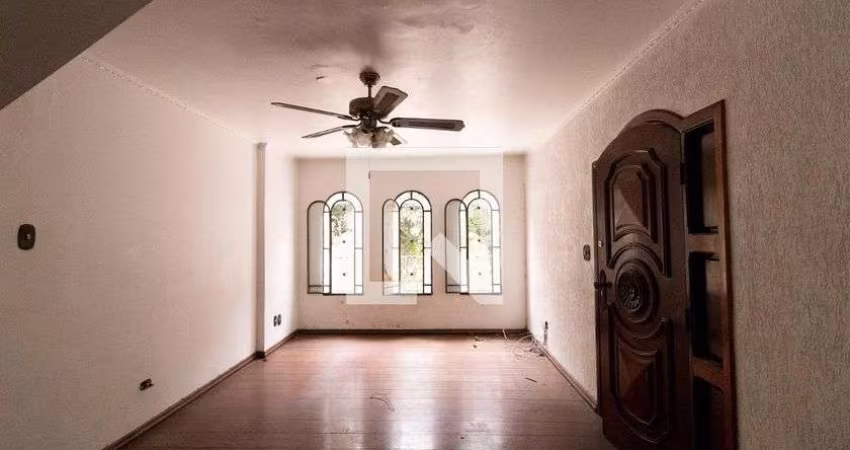 Casa à Venda - Santana, 3 Quartos,  200 m2