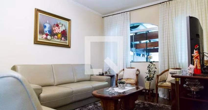Casa à Venda - Saúde, 3 Quartos,  130 m2