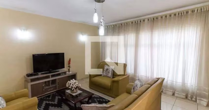 Casa com 3 quartos à venda na Rua Professor Joaquim Álvarez Cruz, --, Vila Sabrina, São Paulo