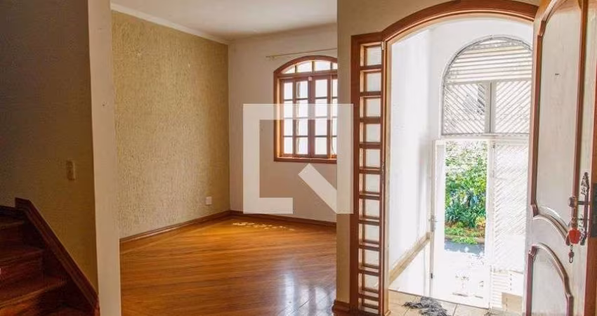 Casa à Venda - Belém, 3 Quartos,  180 m2