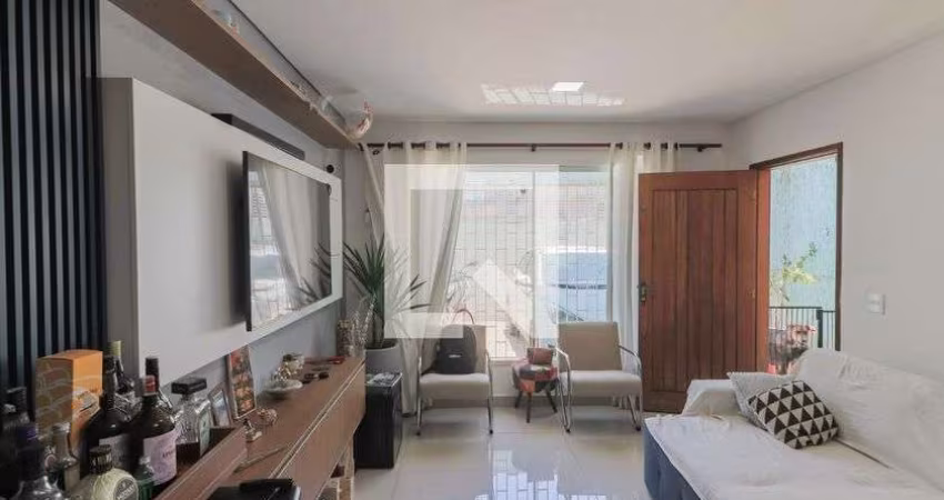 Casa à Venda - Cidade São Francisco , 3 Quartos,  125 m2