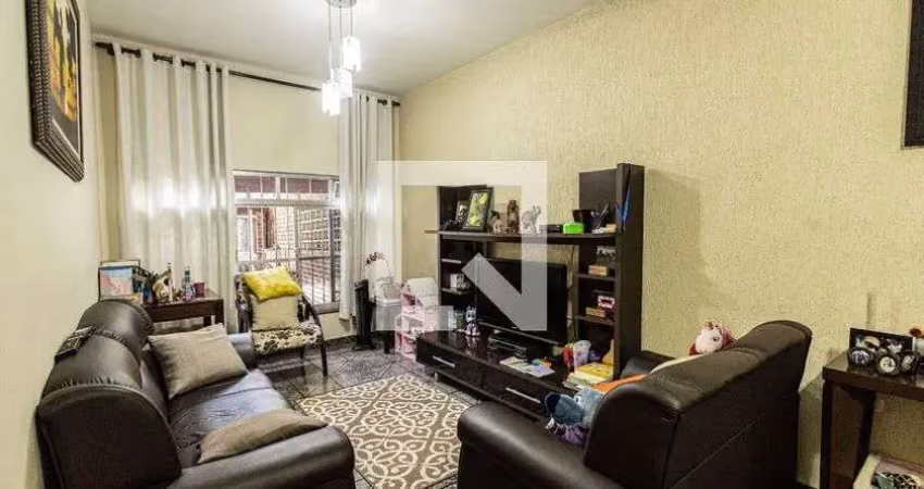 Casa à Venda - Vila Carrão, 3 Quartos,  144 m2