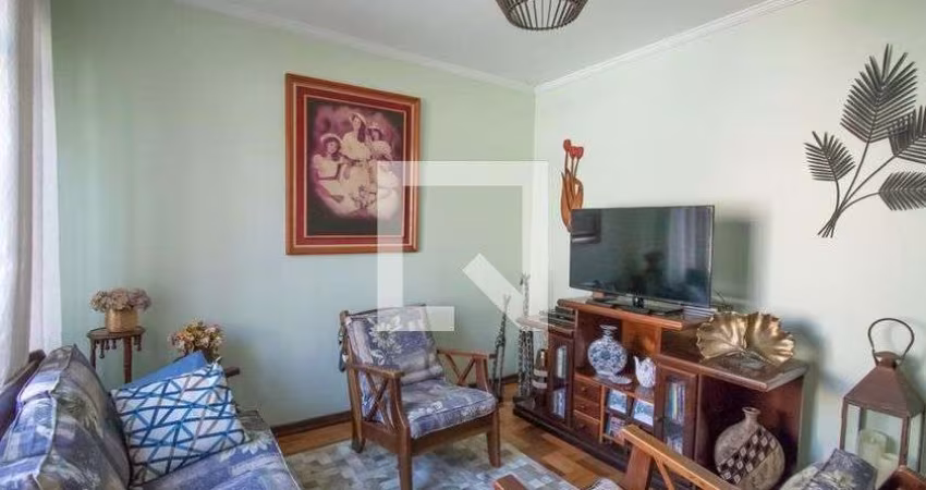 Casa à Venda - Chácara Inglesa, 3 Quartos,  120 m2