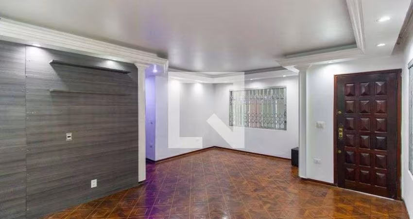 Casa à Venda - Jardim Teresa, 3 Quartos,  262 m2