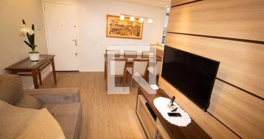 Apartamento à Venda - Saúde, 3 Quartos,  73 m2