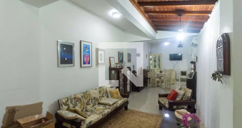 Apartamento à Venda - Vila Mariana, 2 Quartos,  114 m2