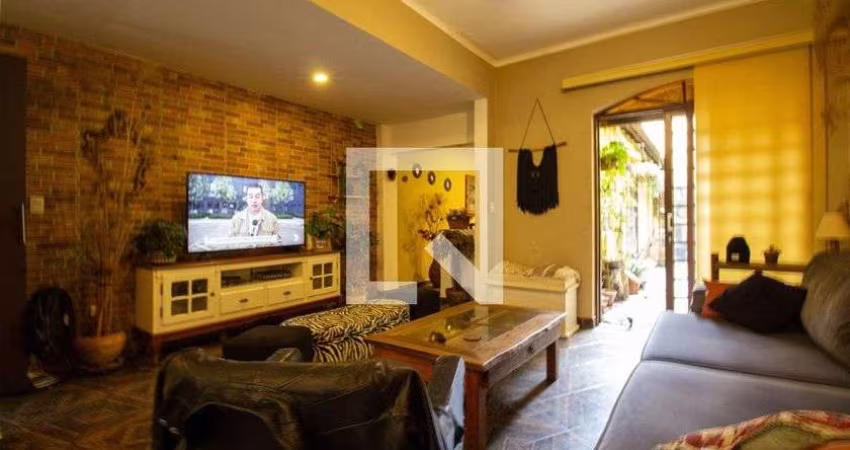 Casa à Venda - Cambuci, 2 Quartos,  140 m2